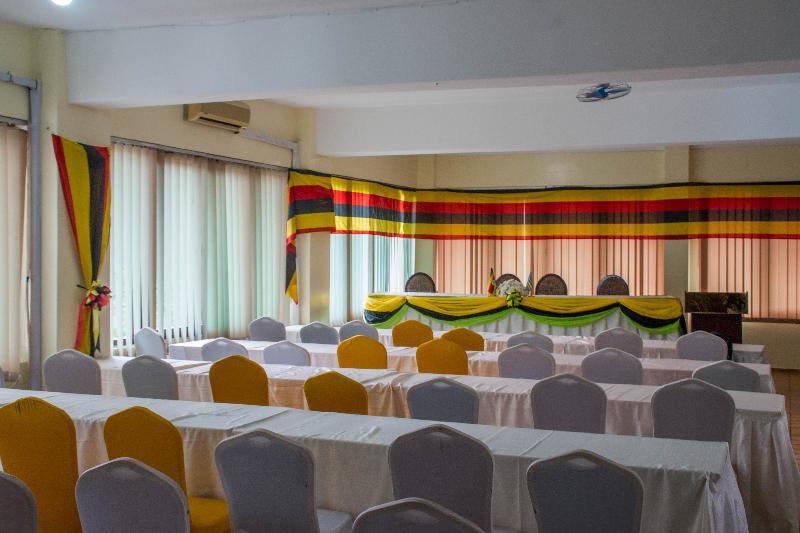 เลควิว รีสอร์ต โฮเต็ล Hotel Mbarara ภายนอก รูปภาพ