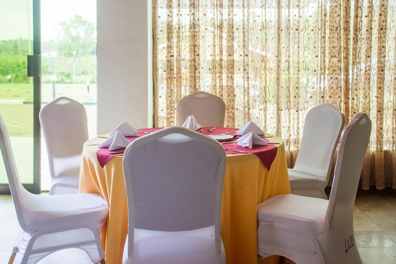 เลควิว รีสอร์ต โฮเต็ล Hotel Mbarara ภายนอก รูปภาพ